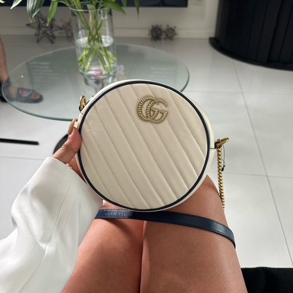 🩷🩷 Authentic New 🩷GG MARMONT MATELASSE ROUND SHOULDER BAG 🩷🩷 - Picture 11 of 13